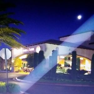 Meet your Posher, Gary